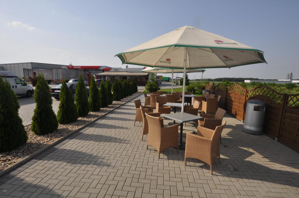 Artix Hotel Zbaszynek Exterior photo