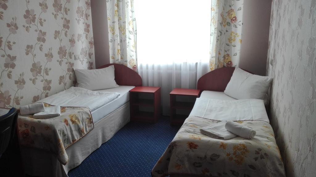 Artix Hotel Zbaszynek Exterior photo